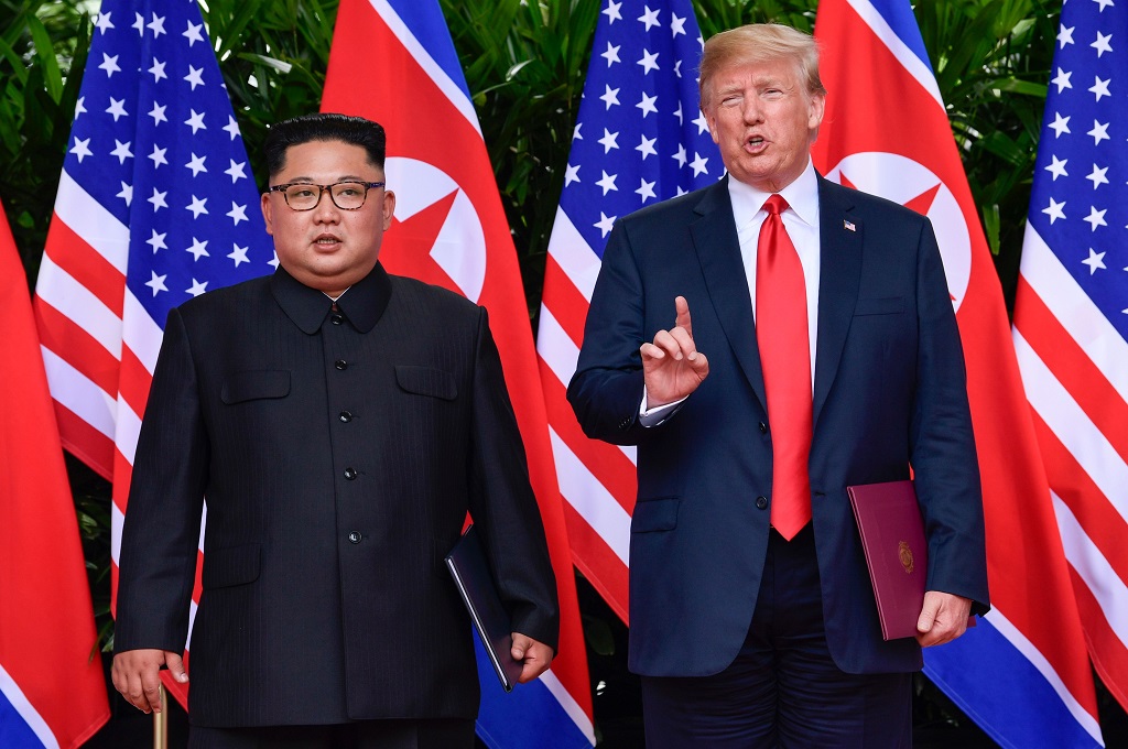 Trump Tegaskan Semenanjung Korea di Ambang Bebas Nuklir