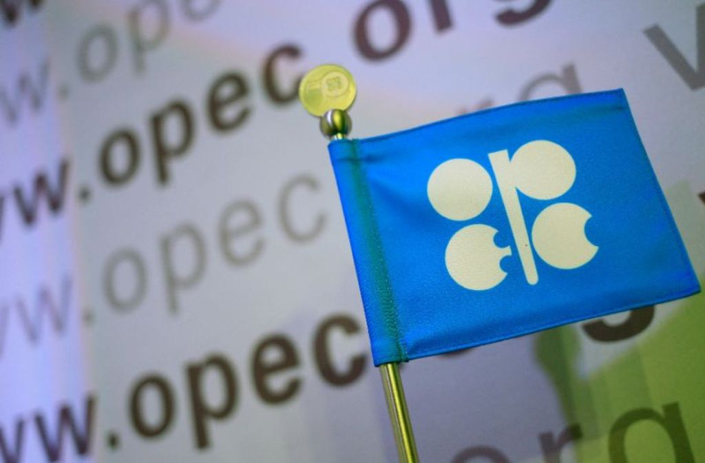 OPEC Produksi Lebih Banyak Minyak di Mei