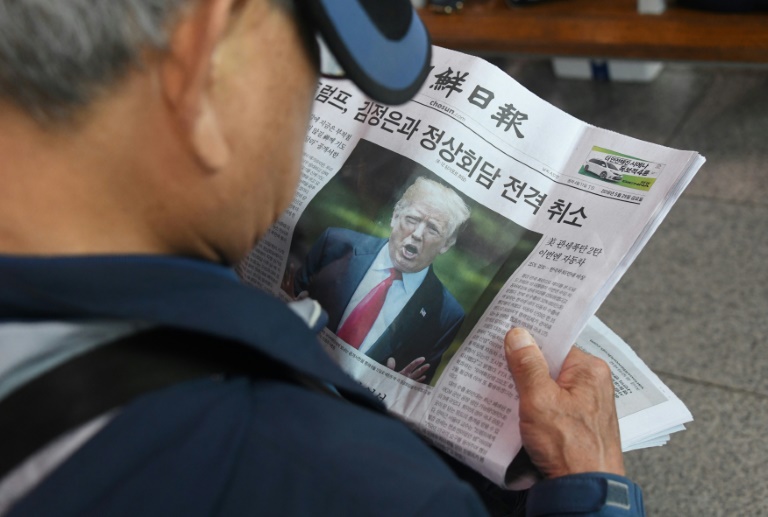South Korea Newspapers Welcome Summit as 'First Step' Toward Peace
