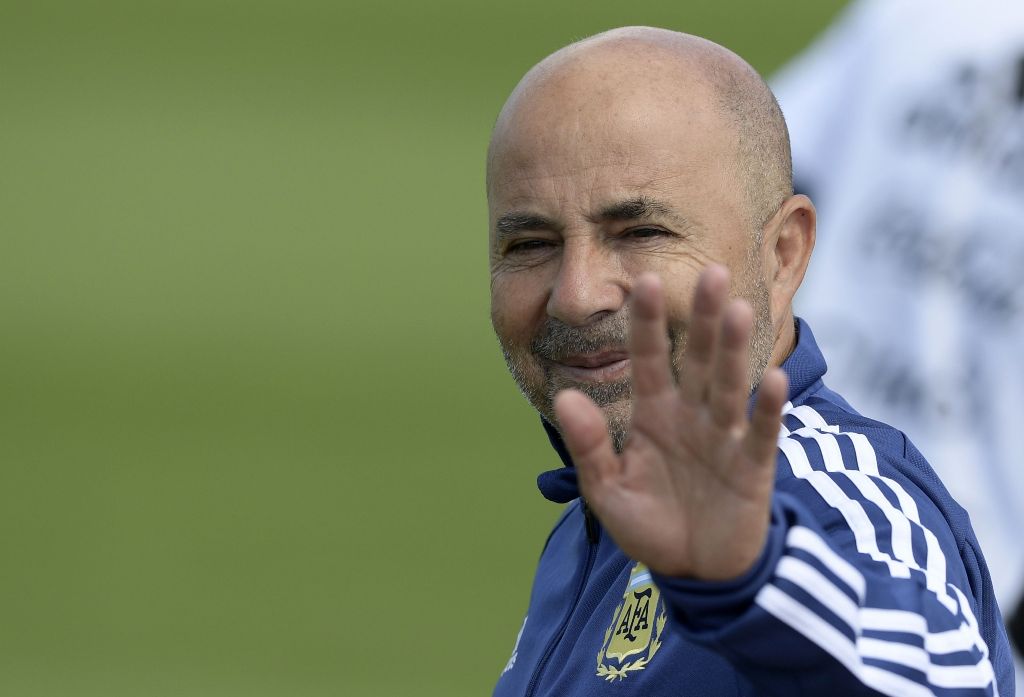 Sampaoli: Berhenti Salahkan Messi