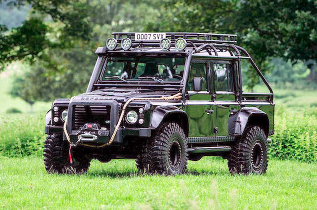 Land Rover Defender SVX, Khusus untuk Film Spectre