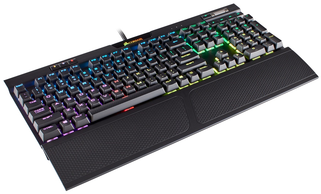 Corsair Boyong Dua Keyboard Gaming, Apa Saja?