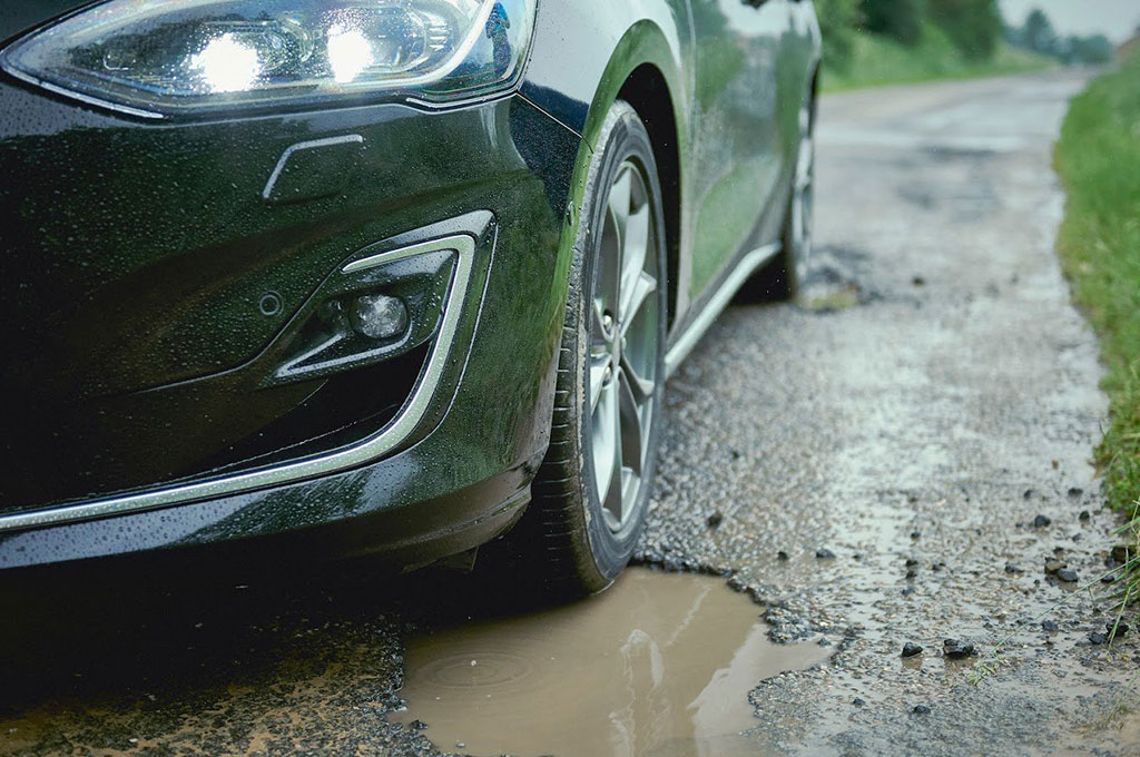 All New Ford Focus Dibekali Pendeteksi Jalan Berlubang