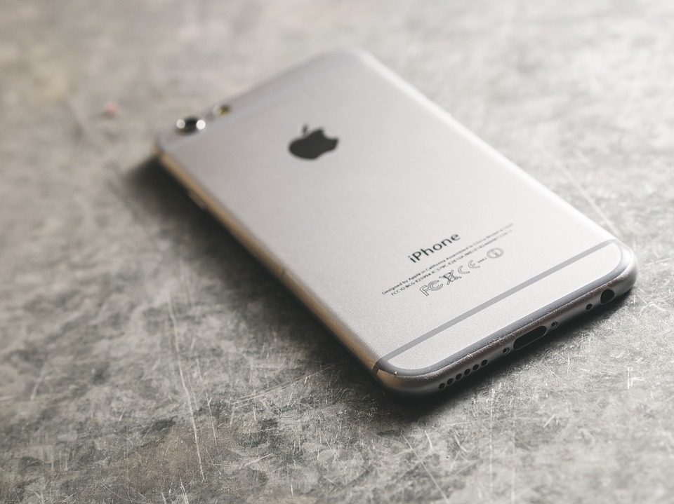 Tekan Harga, Apple akan Buat iPhone 6s di India