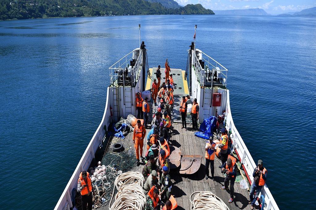 Wonni Berharap Keluarganya Tenggelam di Danau Toba Ditemukan