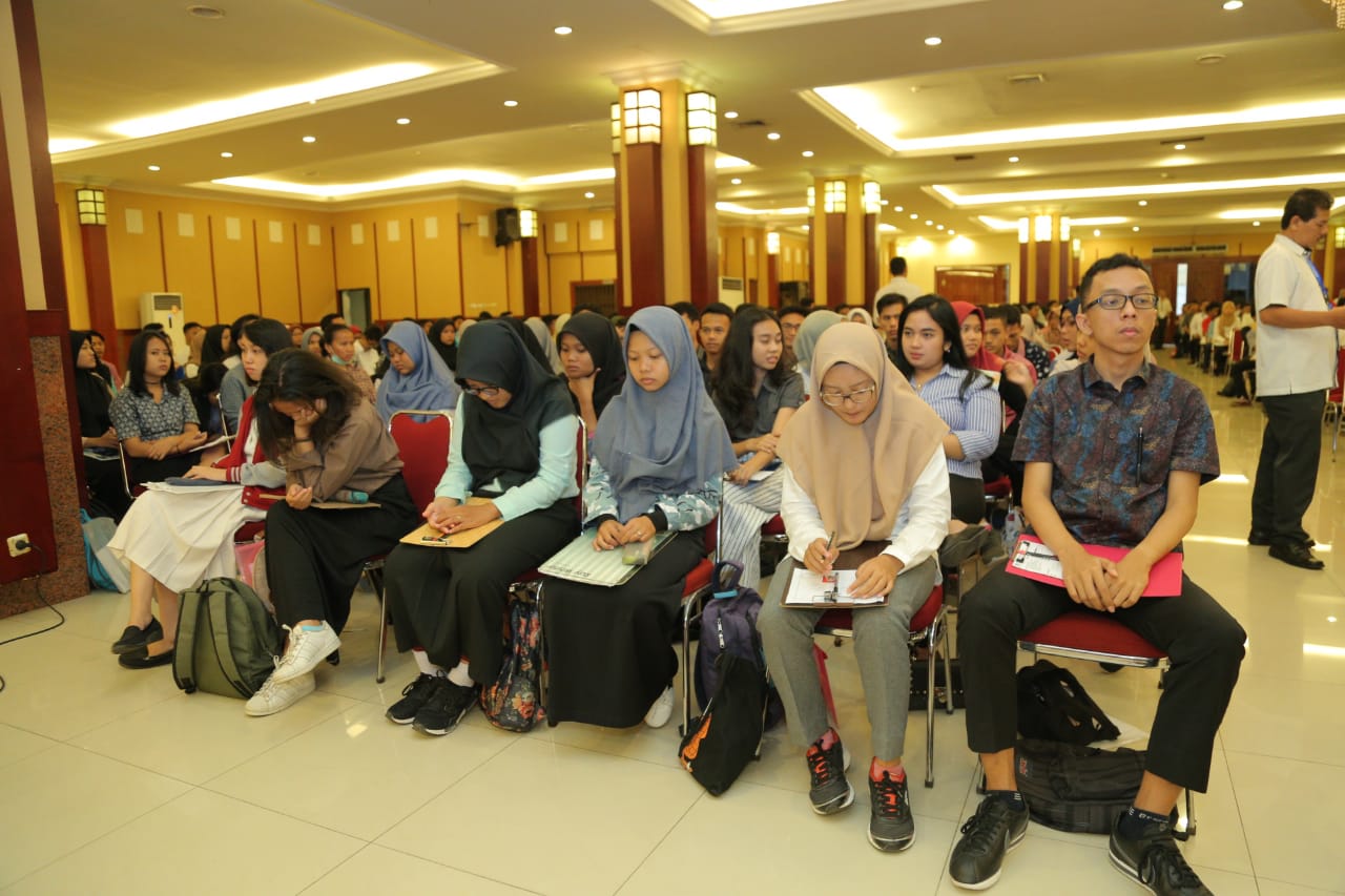 Ribuan Peserta Ikuti Seleksi PMB Politeknik Ketenagakerjaan