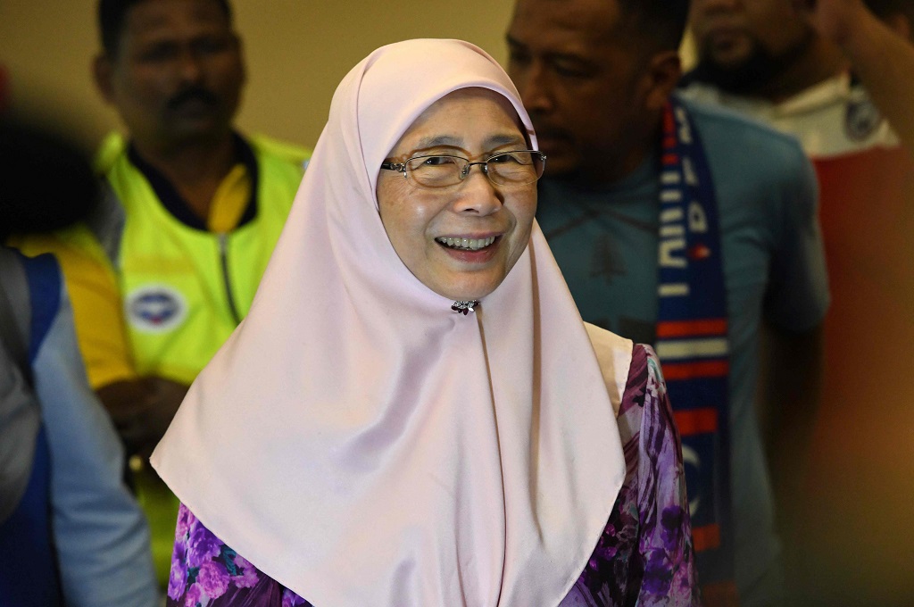 Malaysia Selidiki Pernikahan Pria Dewasa dengan Bocah 11 Tahun