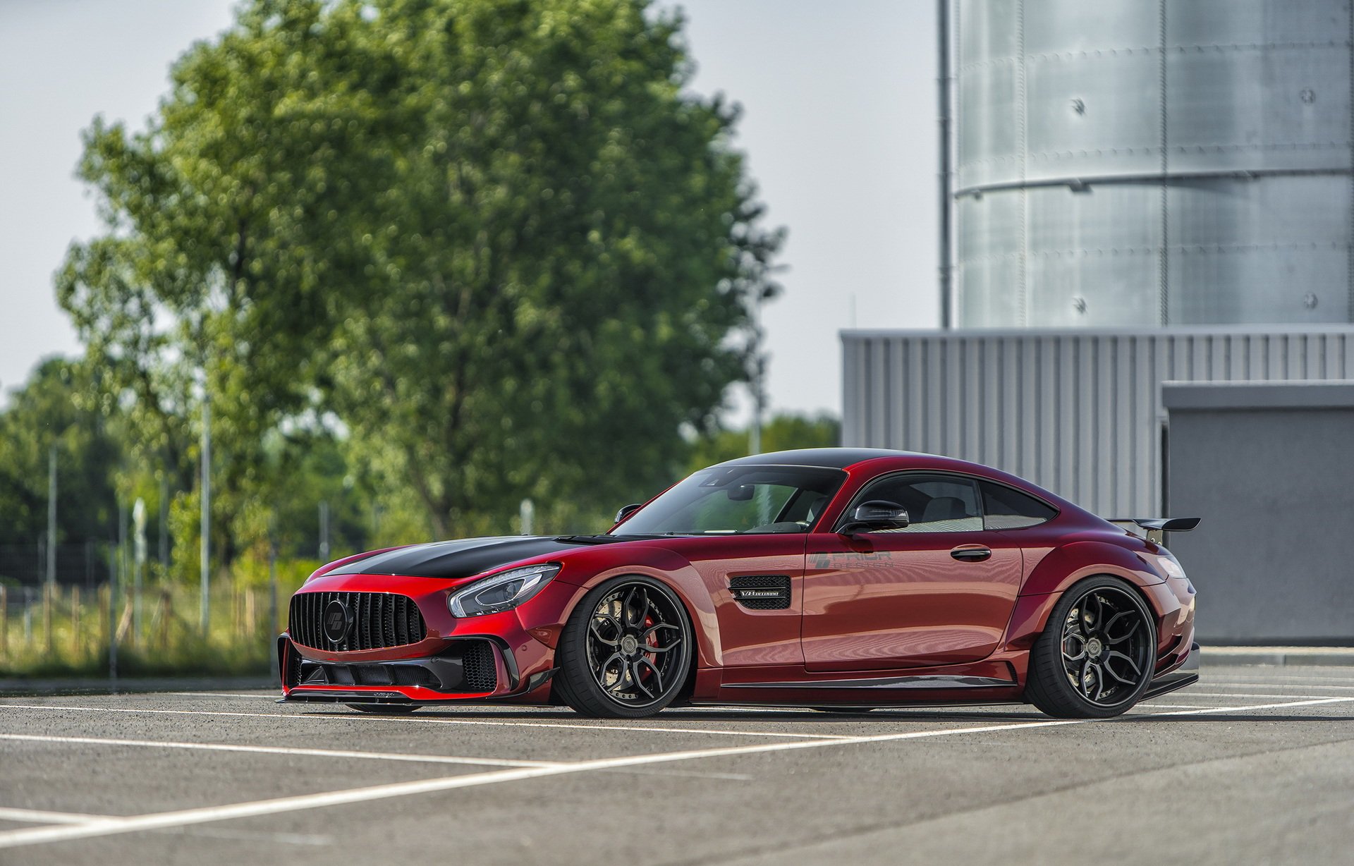 Wajah Bengis Mercedes-AMG GT Versi Prior Design