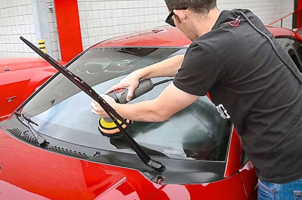 Efek Buruk Poles Kaca Mobil Teknik Gerinda