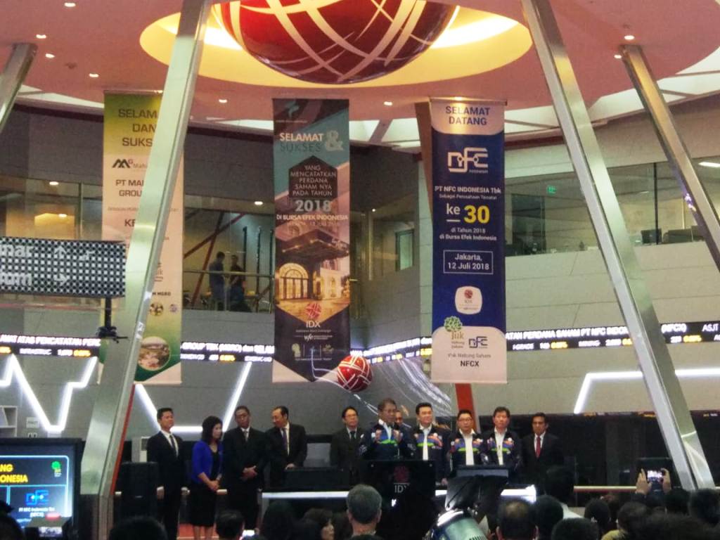 Saham Mahkota Group Melesat 49% Usai IPO