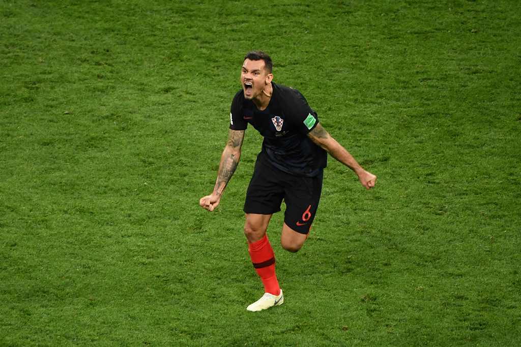 Dua Kali ke Final, Lovren Klaim sebagai Bek Terbaik Dunia