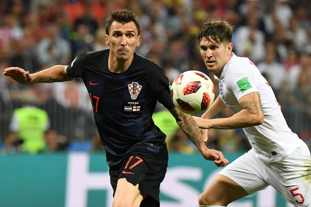 Legenda Manchester United Kecam Cara Bertahan John Stones