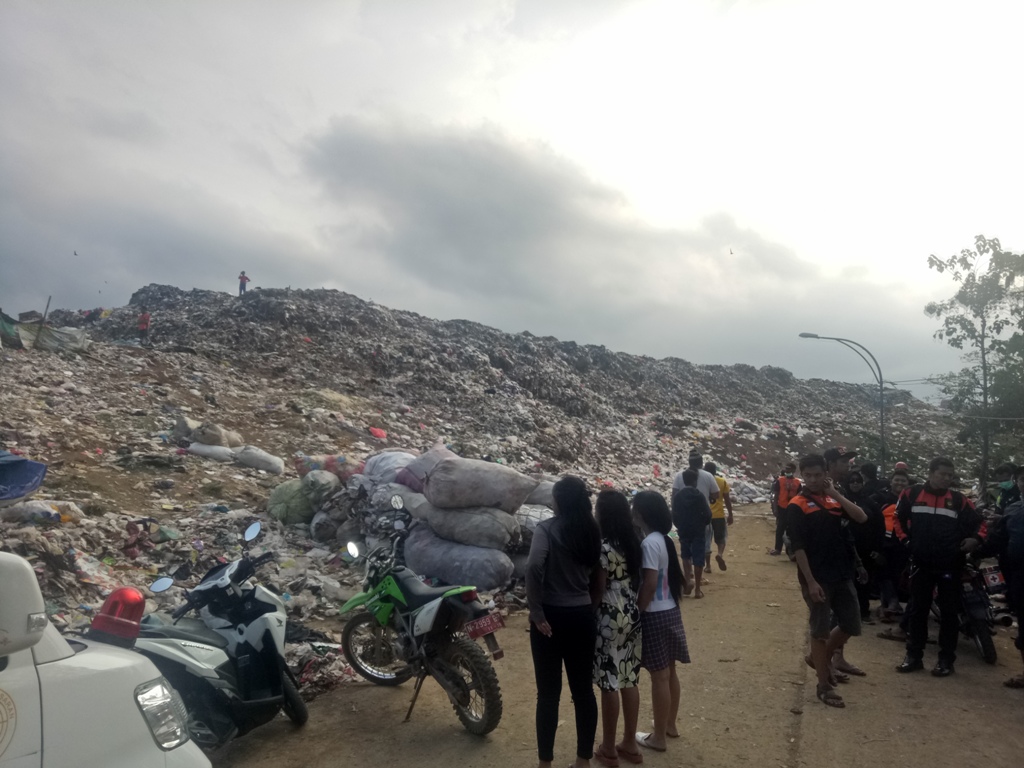 Pencarian Pemulung Tertimbun Sampah di Malang Dihentikan Sementara
