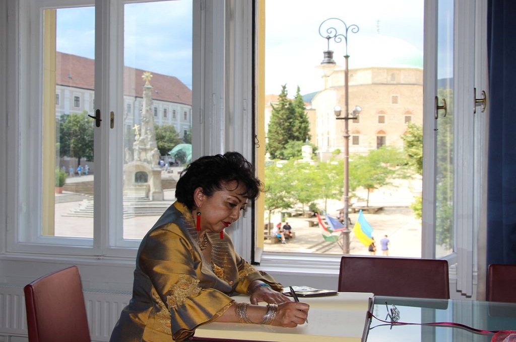 Dubes RI Terima Penghargaan Kelima dari Hongaria