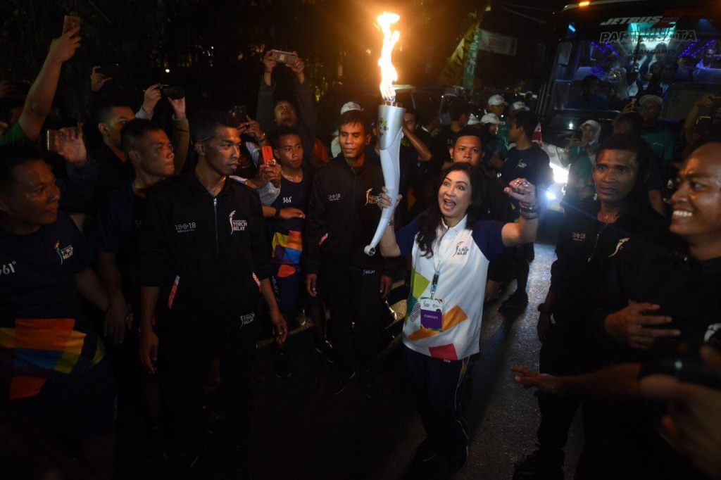 Pesta Rakyat Ramaikan Kirab Obor Pertamina