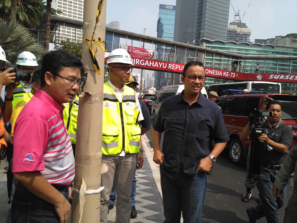 Anies Minta Pemilik Gedung Pasang <i>Banner</i> Asian Games