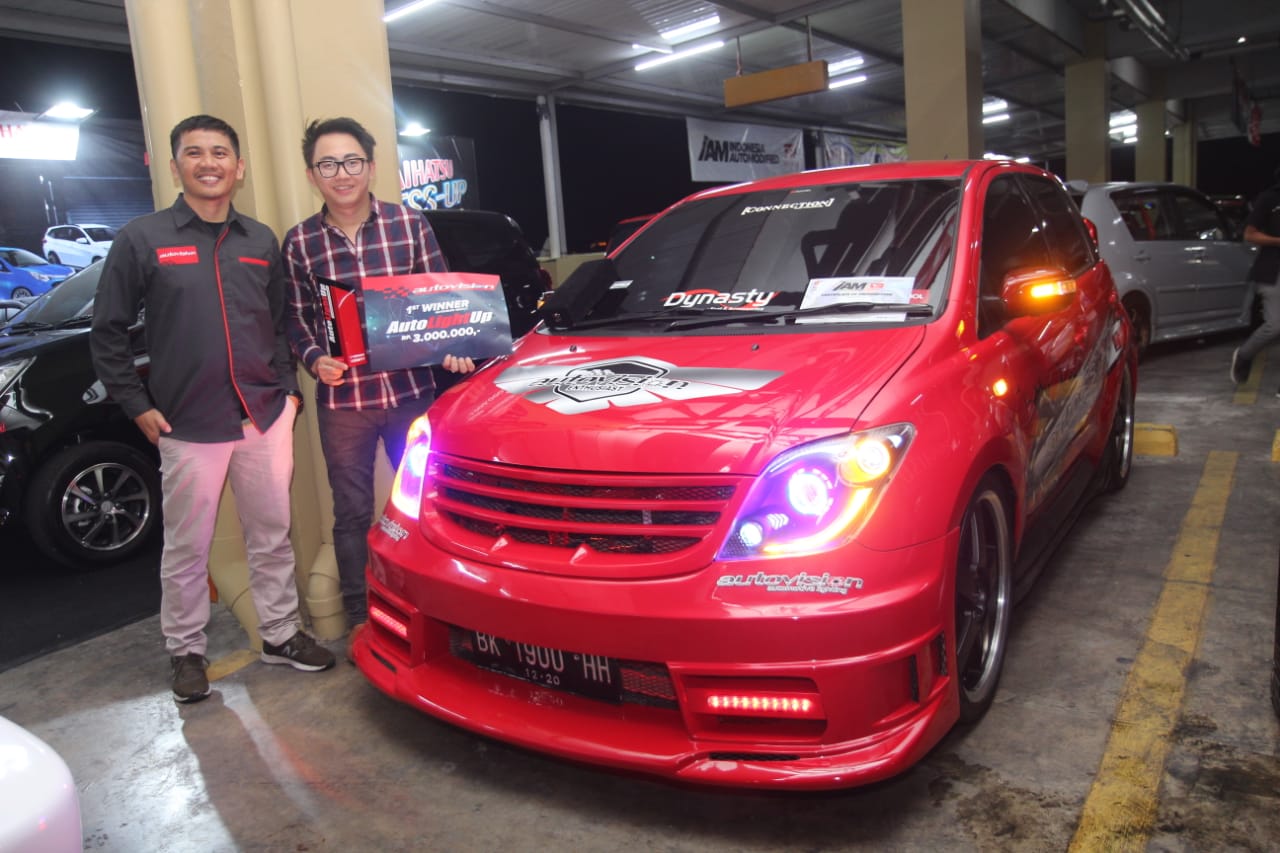 Toyota Ist Ini Menangi AutoLightUp Medan