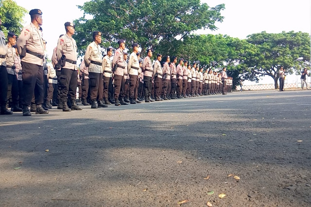 Polda Jatim Kirim Bantuan ke Lombok