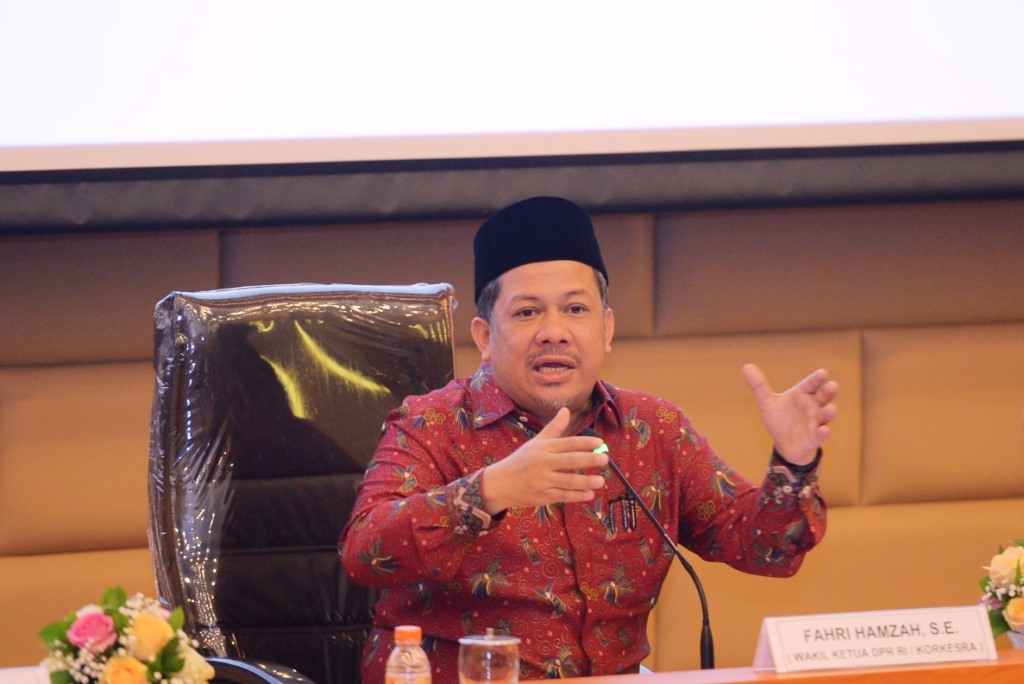 Fahri Hamzah Kritisi Data Statistik Pemerintah soal Kemiskinan