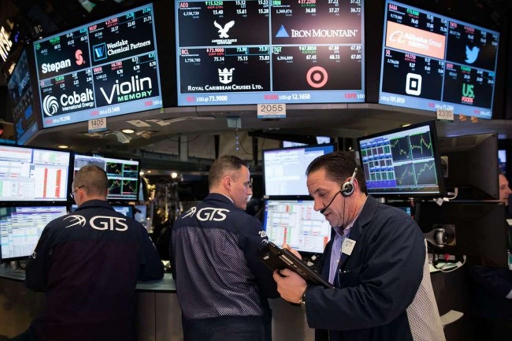 Laba Emiten Dorong Wall Street Berakhir Menguat
