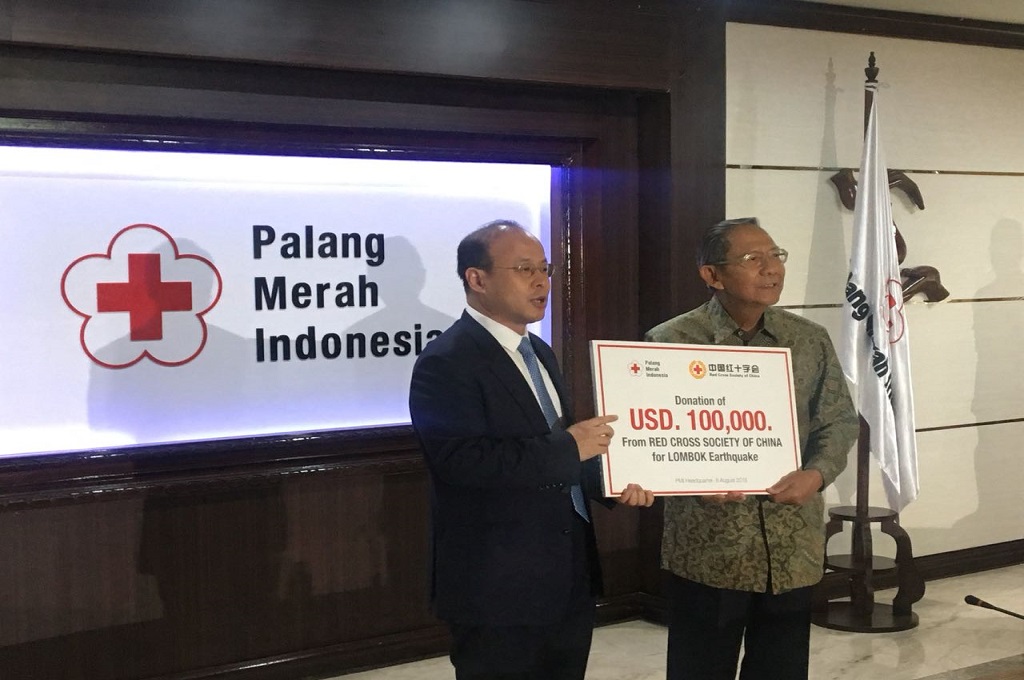 Palang Merah Tiongkok Sumbang Rp1,4 Miliar untuk Lombok