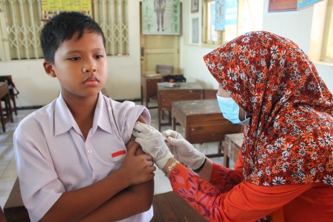 Angka Imunisasi MR di Sulut Melebihi Rerata Nasional