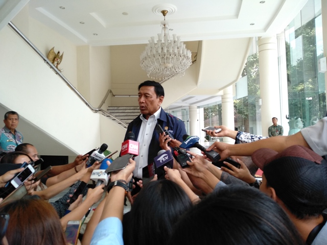Sandi Wajib Mengantongi Izin Presiden