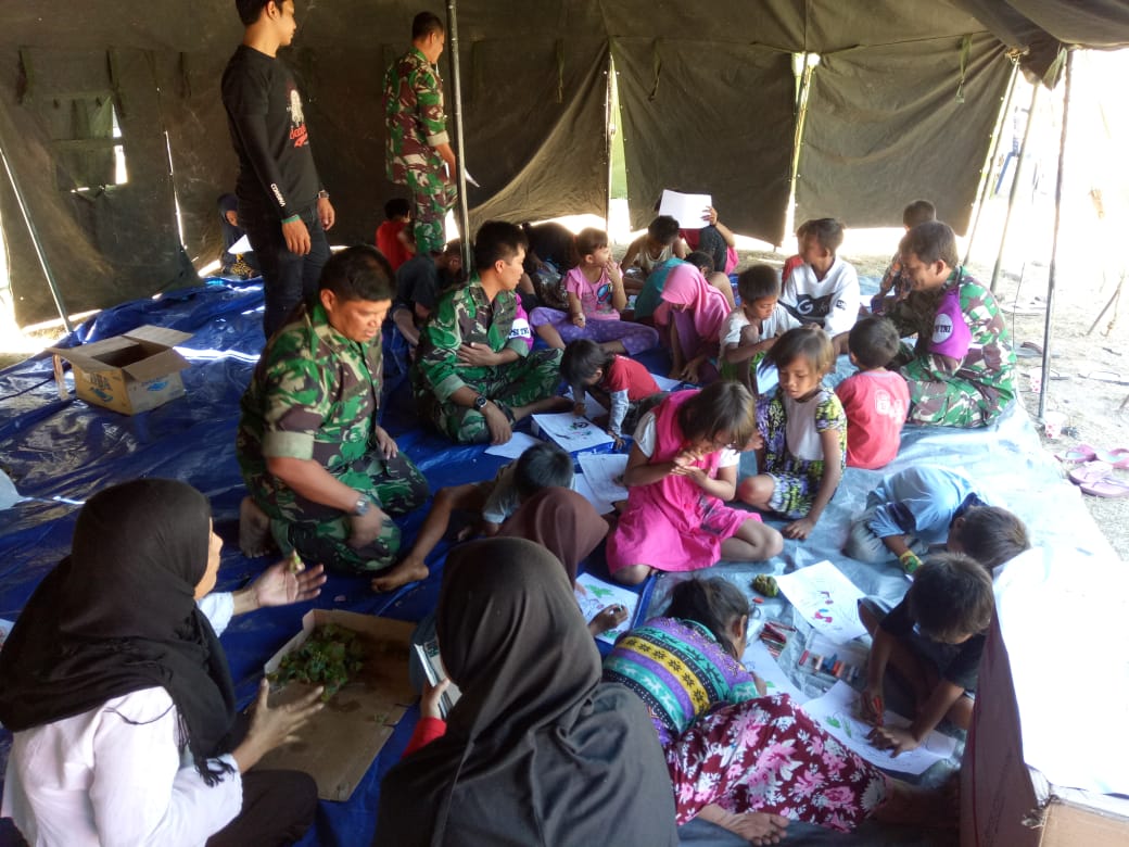 Sekolah Gembira Bagi Anak Korban Gempa Lombok