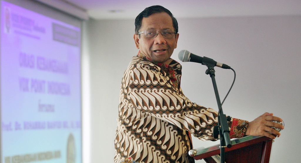 Mahfud MD Disebut Jalan Tengah