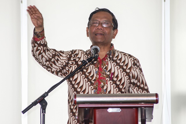 Mahfud MD Memaklumi Jokowi