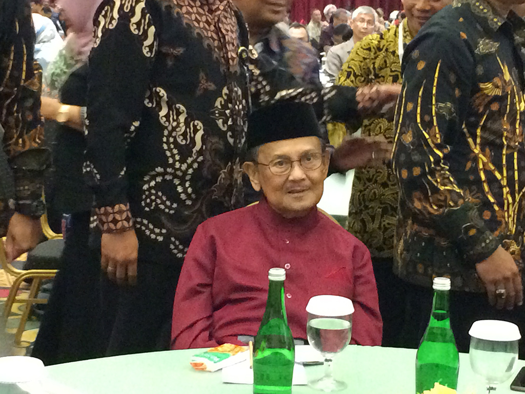 Habibie: Peneliti Sekarang Harusnya Lebih Hebat dari Saya