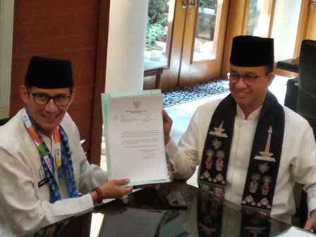 Sandiaga Steps Down as Jakarta Vice Governor