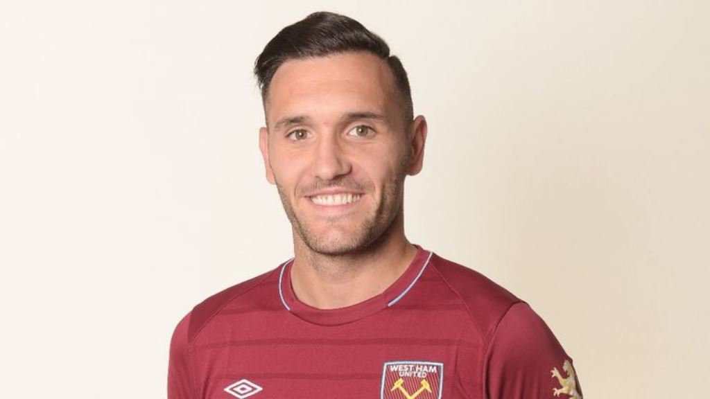 Lucas Perez Ucapkan Salam Perpisahan