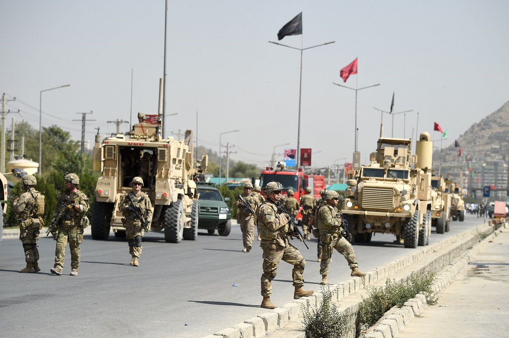 Pasukan Afghanistan dan AS Hadapi Taliban di Kota Ghazni