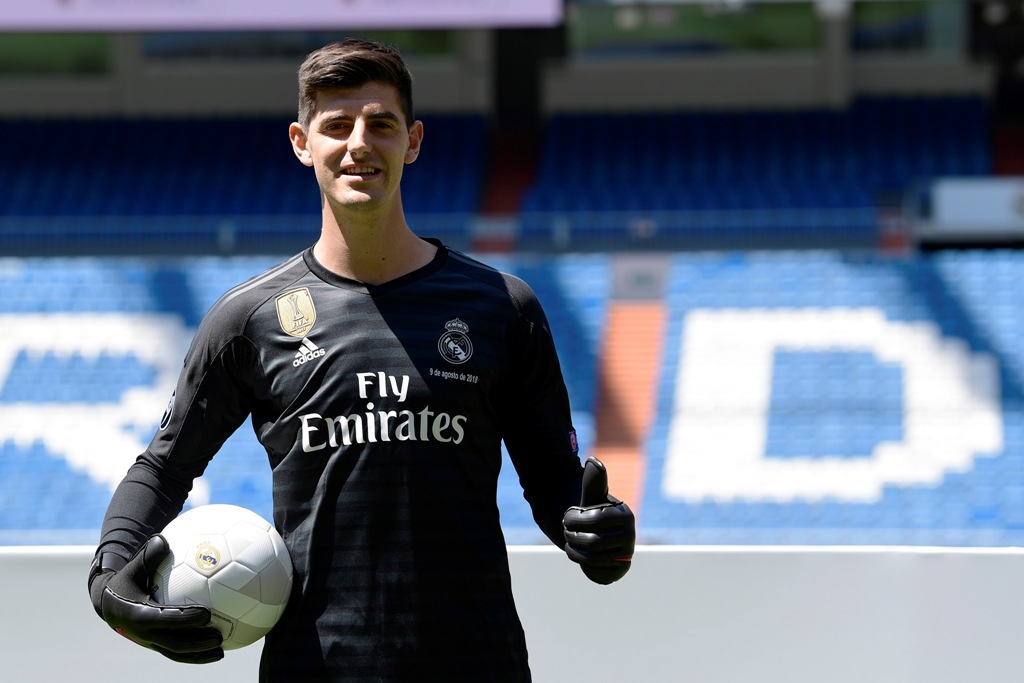 Simeone Buka Suara Soal Courtois