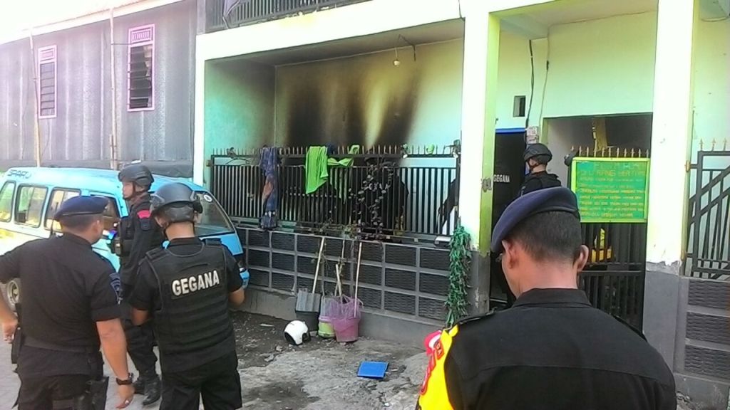 Sebuah Ledakan Melukai Penghuni Indekos di Makassar