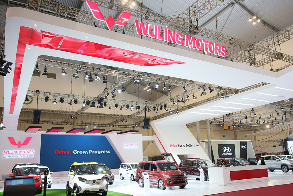 industri otomotif