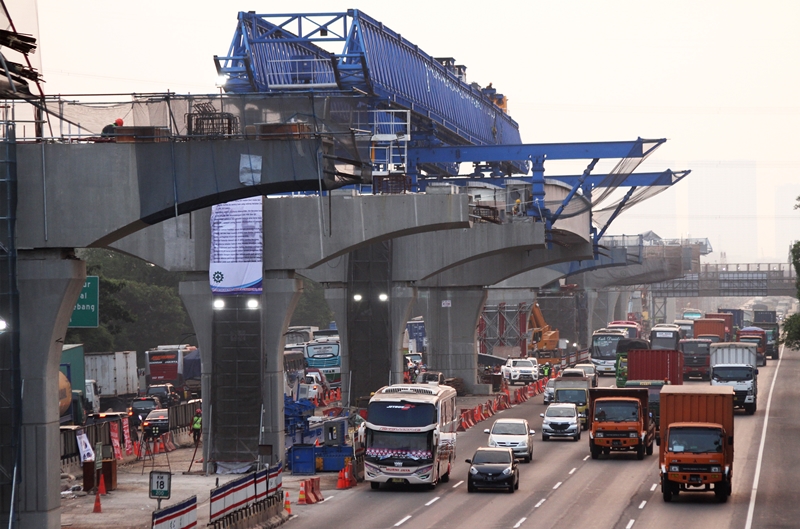 Jakarta-Cikampek Elevated Ditargetkan Beroperasi 2019