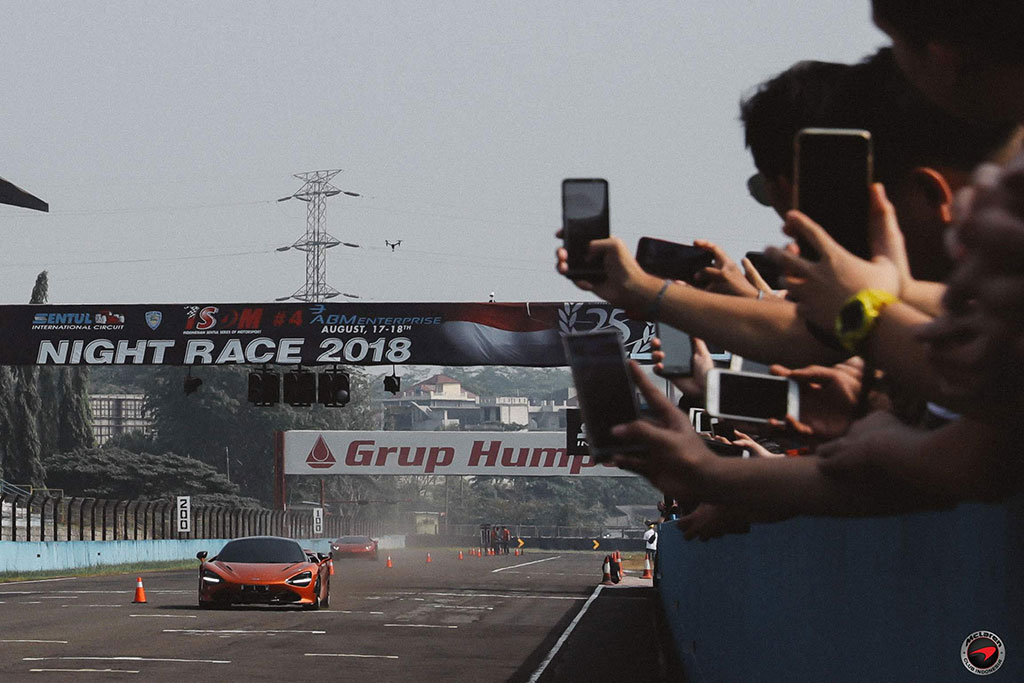 MCI Drag Race jadi Ajang Lepas Hobi Ngebut <i>Sportcar</i> dan <i>Supercar</i>