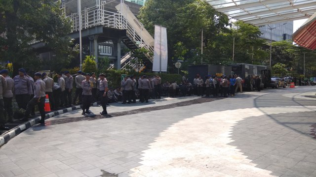 Demo Transportasi Daring Dikawal 300 Polisi