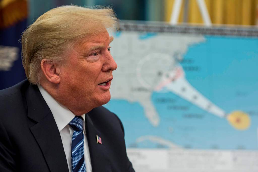 Analis: Trump Tingkatkan Ancaman Dagang, Pasar Waspada