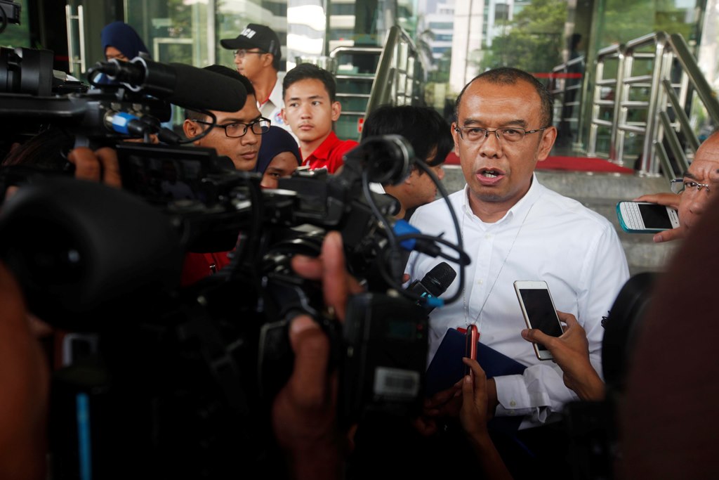 Kemenpora Tawarkan Penyelesaian Aset Negara Roy Suryo ke Pengadilan