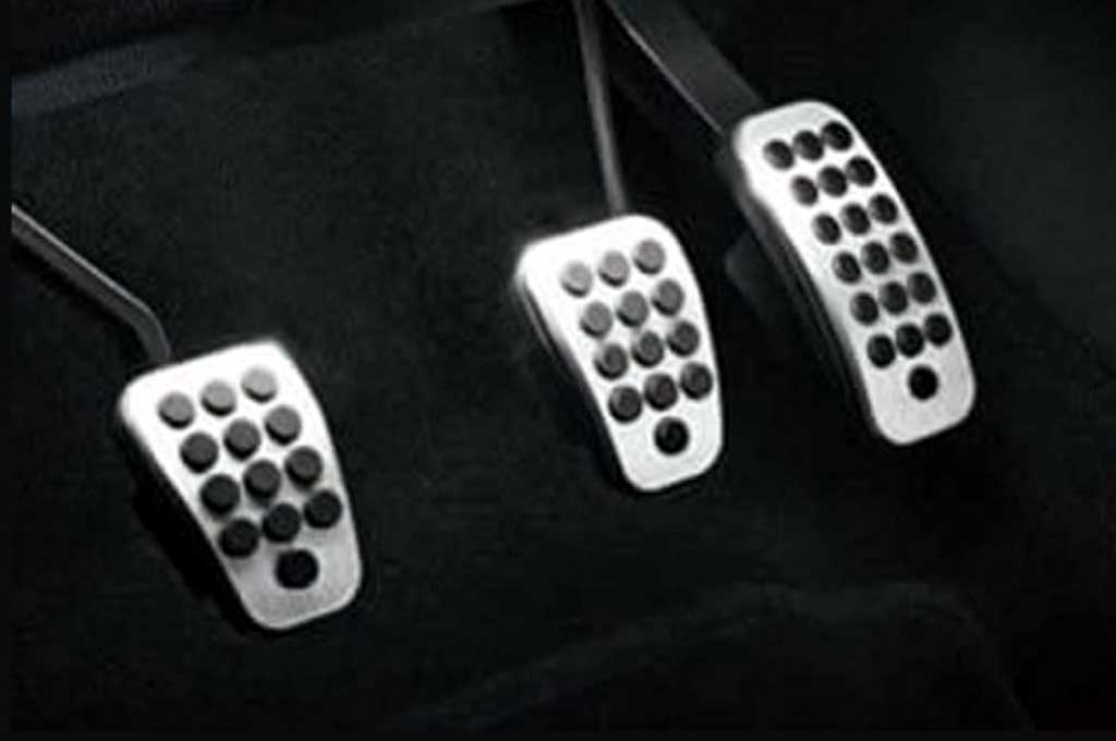 Pilih Pedal Set Mobil yang Aman dan Nyaman