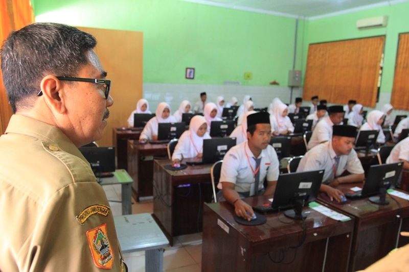 81 Guru di Palangka Raya Delapan Bulan tak Digaji