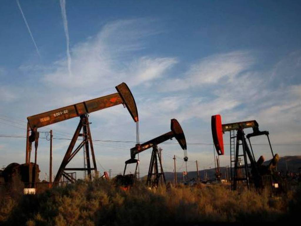 Harga Minyak Jatuh di Tengah Melonjaknya Produksi Minyak OPEC