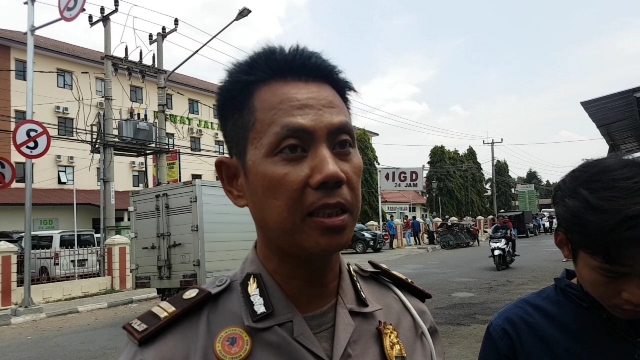 Polisi Duga Kecelakaan di Cirebon Akibat Sopir Mengantuk