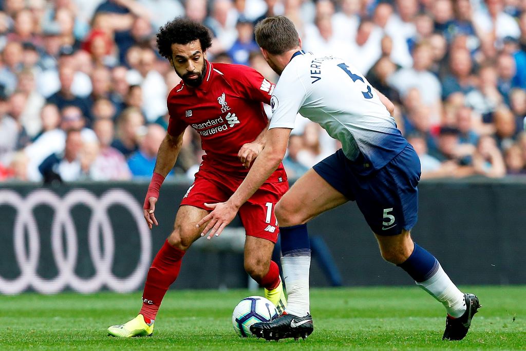 Babak I: Sundulan Wijnaldum Antar Liverpool Ungguli Tottenham