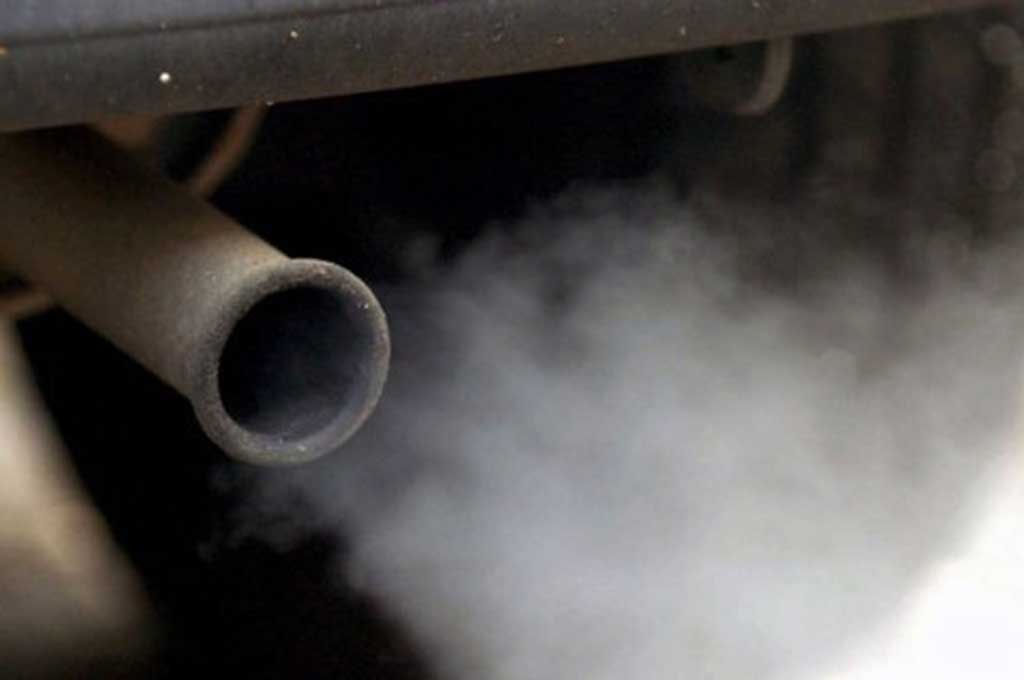 Mencegah Keracunan Gas Karbon Monoksida Dalam Mobil