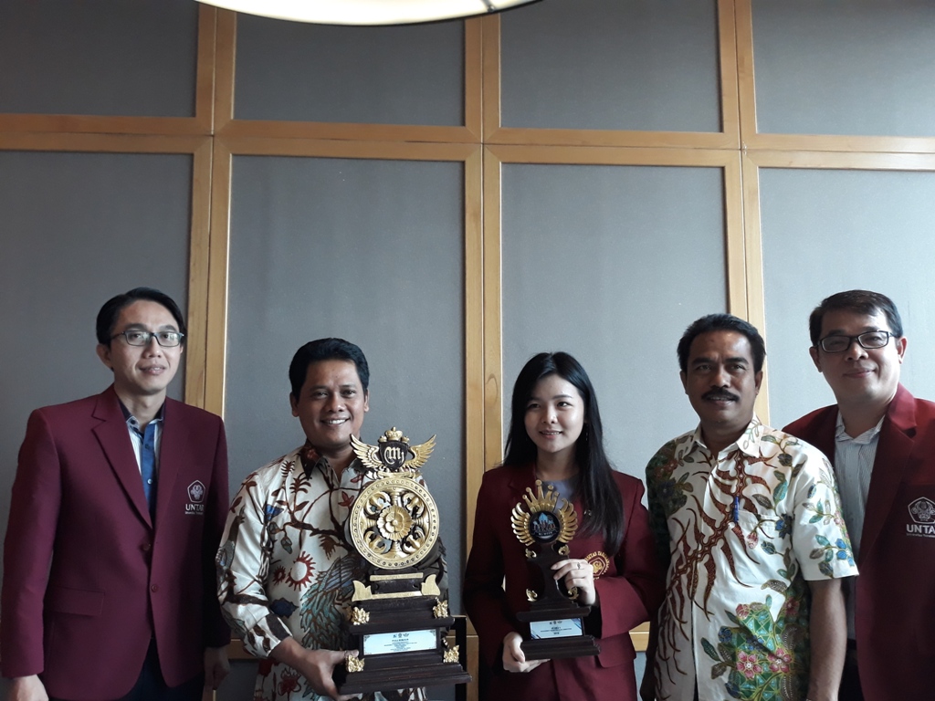 prestasi mahasiswa