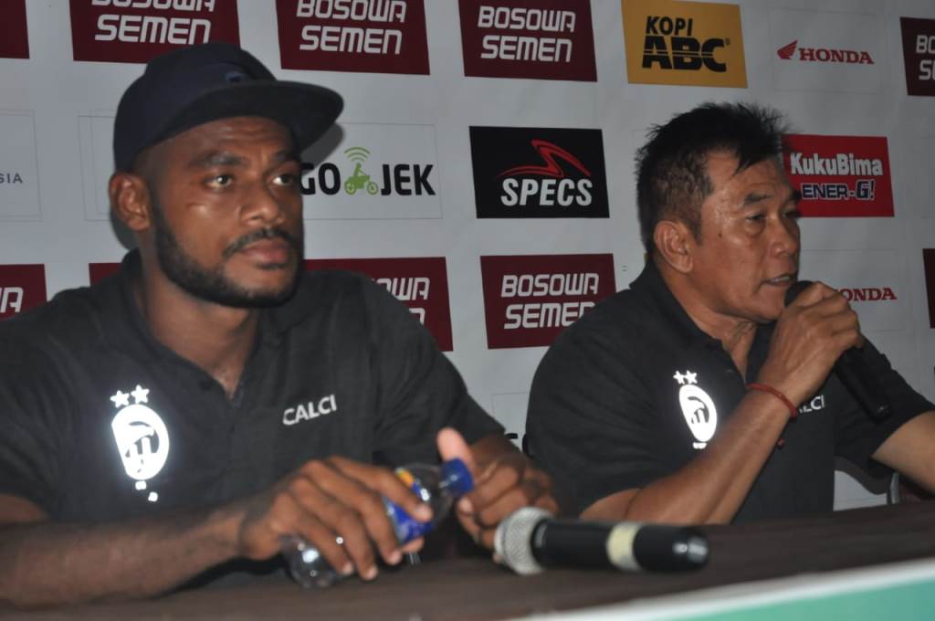 Sriwijaya Kewalahan Atasi Serangan Balik PSM Makassar